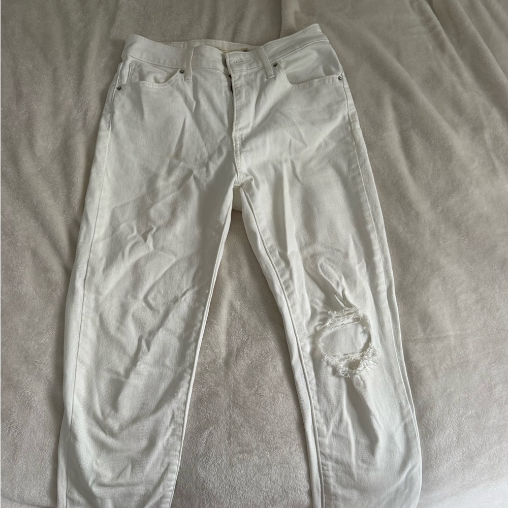Levi's White Distressed Skinny Jeans